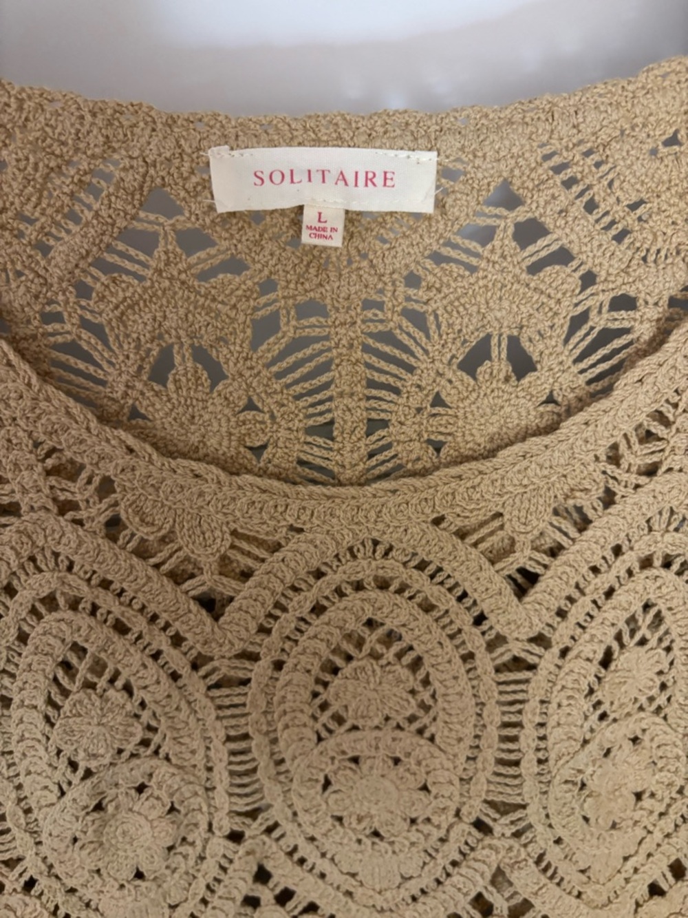 Solitaire large Crochet Crop Top in Tan, festival, whimsical, cottage-core - Picture 3 of 8